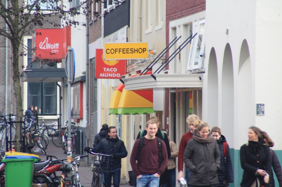 D66: Utrechtse coffeeshops moeten meer wiet in huis kunnen hebben