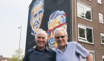 Oud-Tourwinnaars Jan Janssen en Joop Zoetemelk onthullen muurschildering