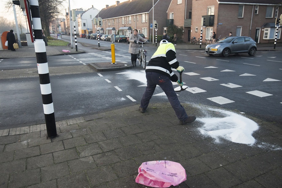Vragen D66 na extreme gladheid in Utrecht: Ambulances hadden onvoldoende capaciteit voor gewonden