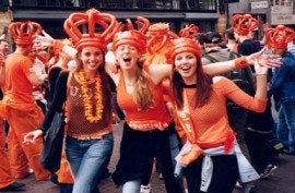 Uittips: Utrecht kleurt oranje op de eerste Koningsdag, Magie in Museum Speelklok, Kasper van Kooten en meer