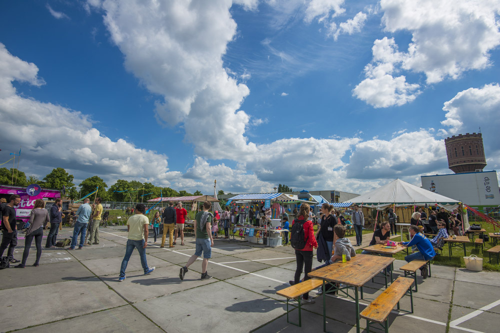 Living in the mix 007