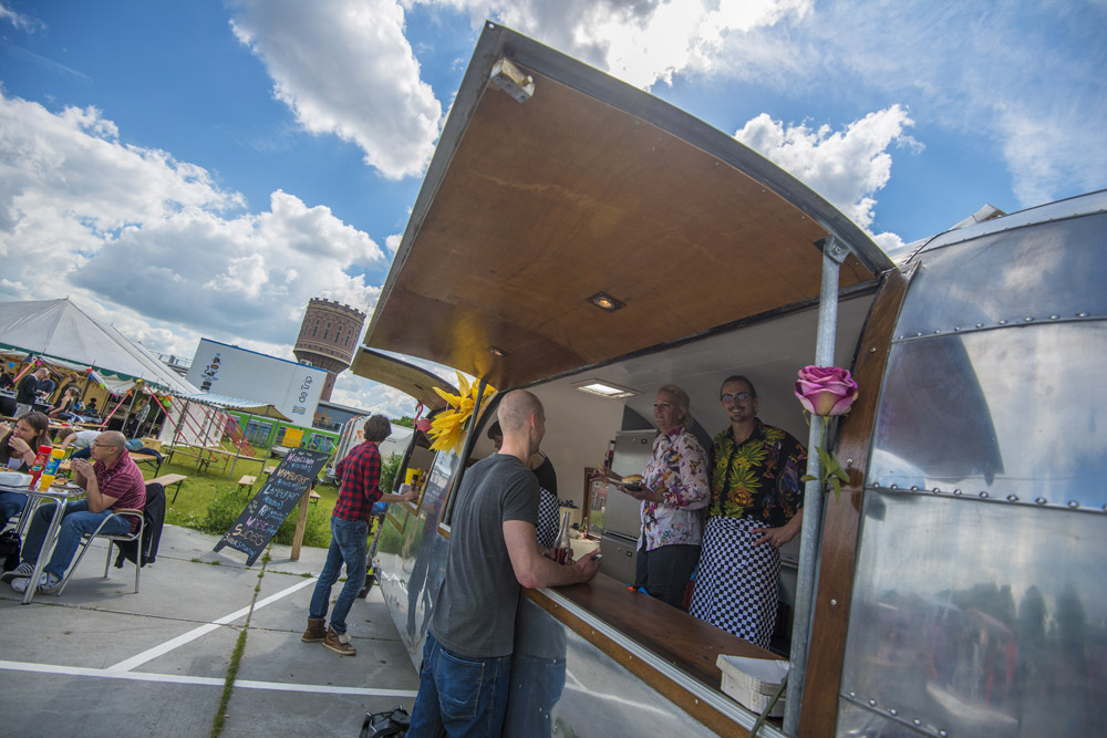 Living in the mix 008