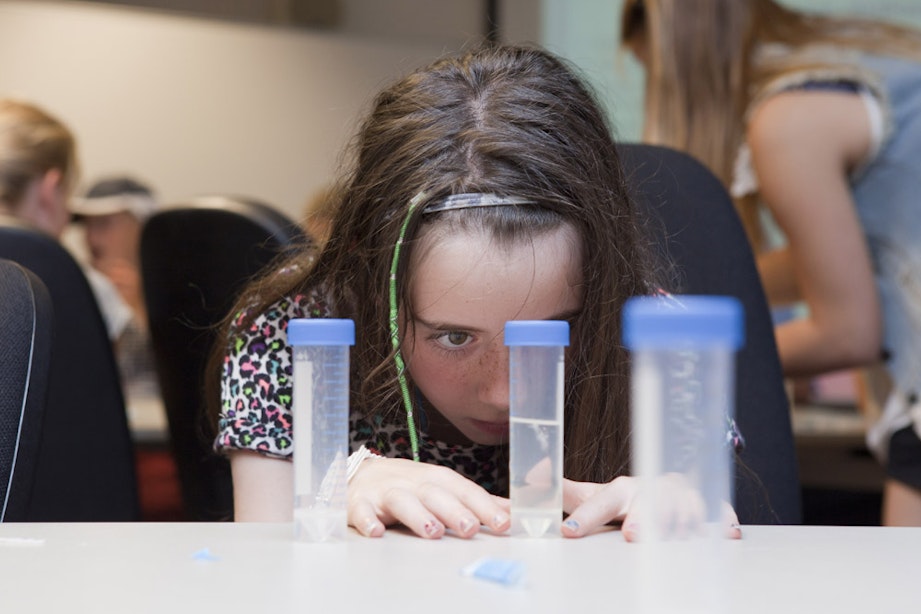 Deze zomer doen kinderen onderzoek in Utrecht met wetenschappers