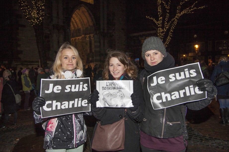 Charlie Hebdo demonstratie op het Domplein door Franse ogen: ‘Ik ben niet bang, eigenlijk heb ik hoop’