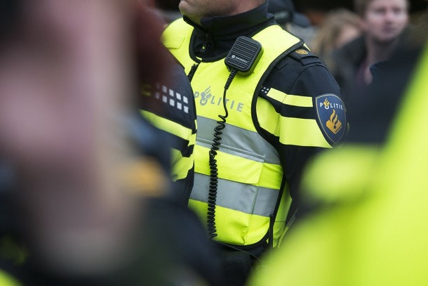 Politiekleding buitgemaakt bij overval in Utrecht