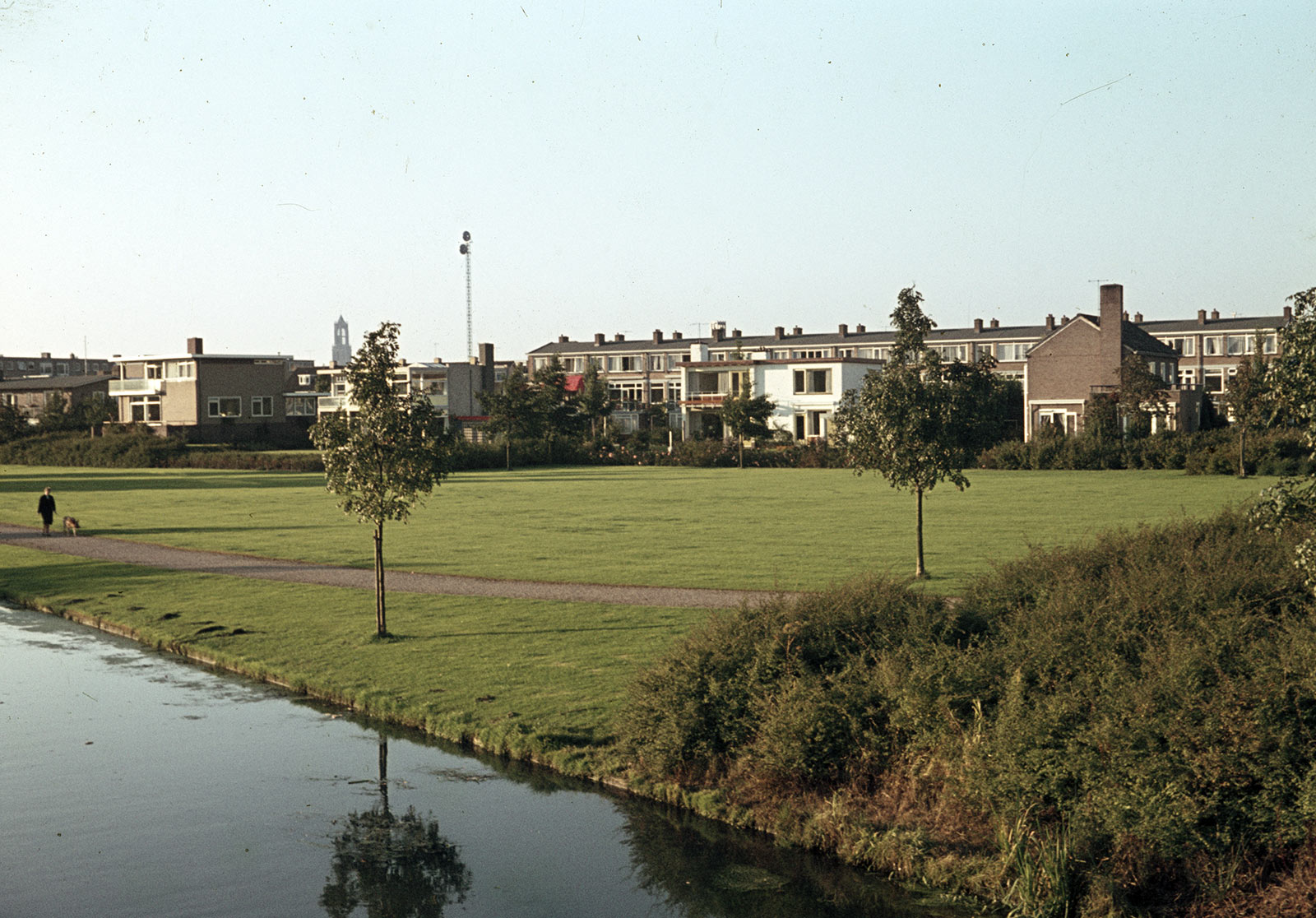 De drukkerij aan de Begijnehof in 1915; dit pand is in 1975 gesloopt (Het Utrechts Archief)