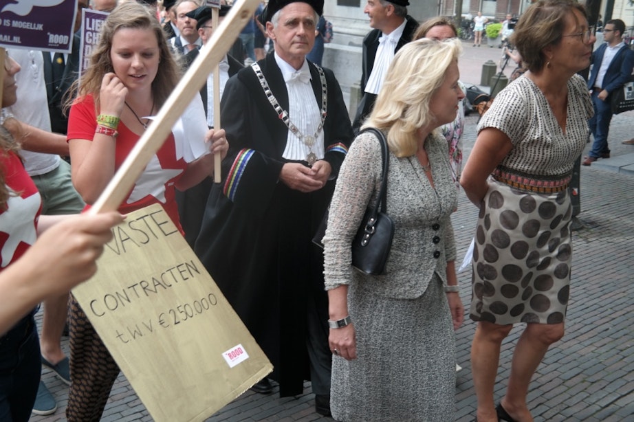 Drie protestacties bij opening academisch jaar op Domplein