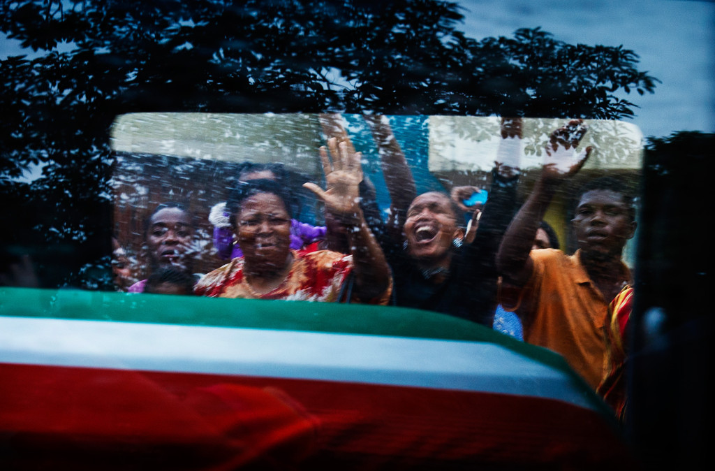 zilveren camera foto