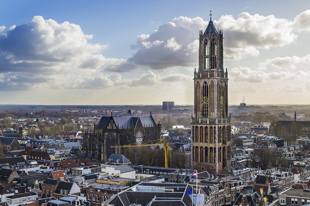 De Domtoren gezien vanaf de Neudeflat. Archiefbeeld DUIC / Robert Oosterbroek