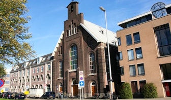 Design hotel met buurtfunctie in Westerkerk aan de Catharijnekade