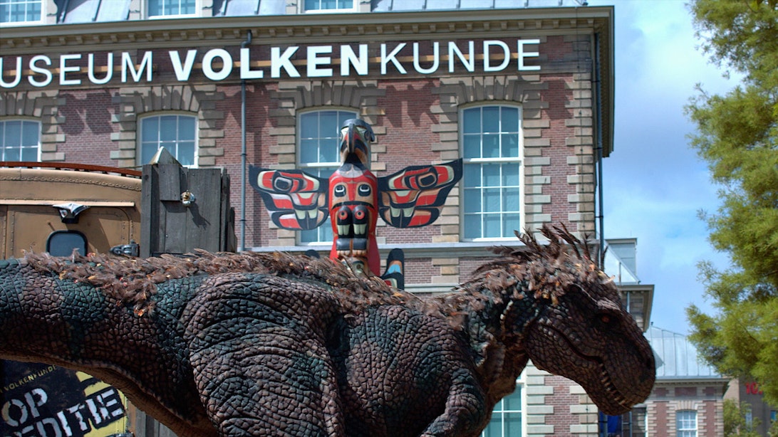 T. rex Trix te gast bij Museum Volkenkunde