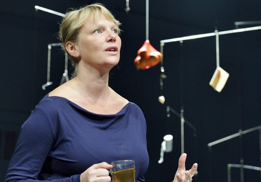 Laura van Dolron en de lusten en lasten van het moderne gezin in Geertekerk De Utrechtse Laura van Dolron en de lusten en lasten van het moderne gezin in Geertekerk De Utrechtse