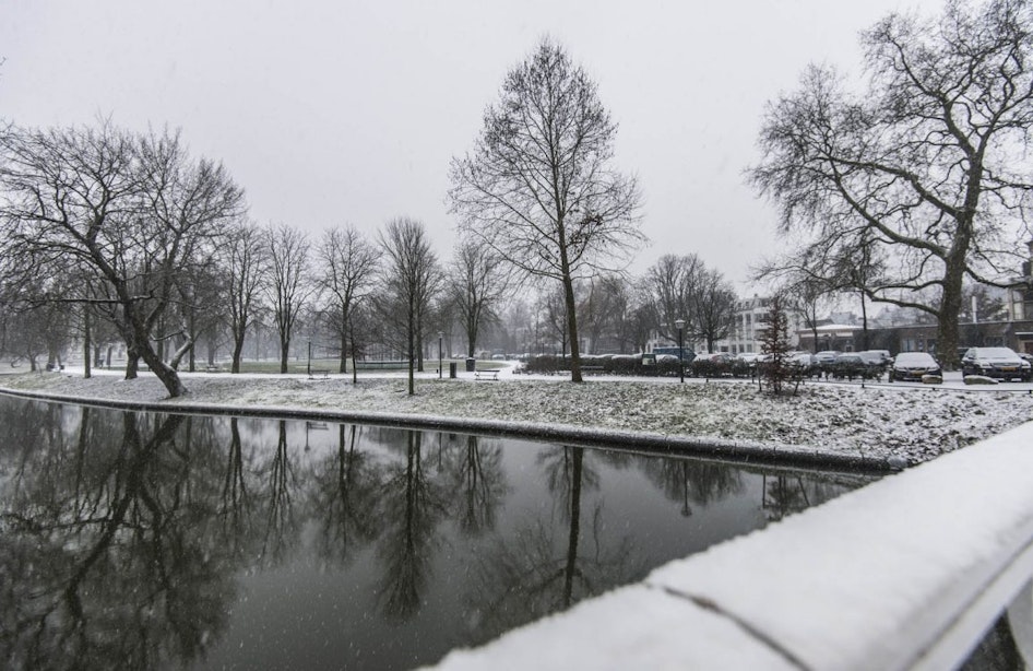 Geen busverkeer meer mogelijk in Utrecht door hevige sneeuwval