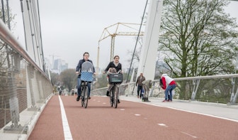 Foto’s: Dafne Schippersbrug eindelijk open voor fietsers en voetgangers