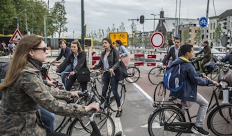 Foto’s: nieuwe fiets- en wandelroutes zorgen voor chaos op Smakkelaarsveld