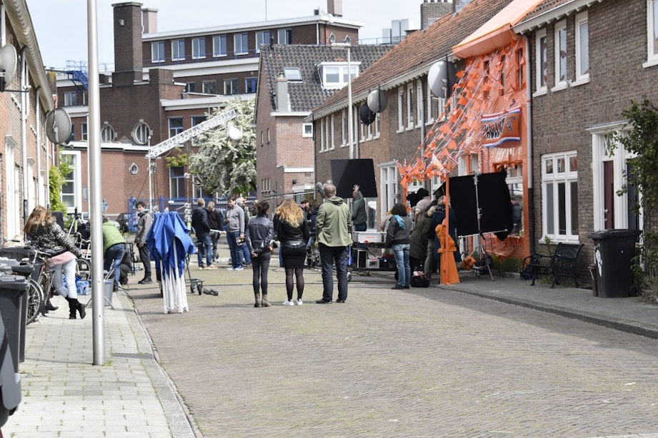 Plankstraat in Pijlsweerd is filmdecor van film ‘Gek van Oranje’