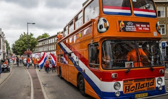 Foto’s: Oranjeparade trekt door Utrecht