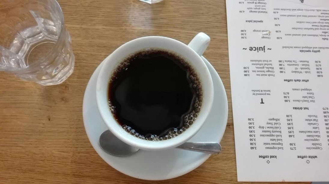 Jette & Jildou drinken koffie bij 30 ML: De keuze is reuze