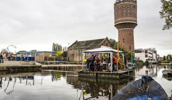 Foto’s: Met de veerpont de Vaartsche Rijn oversteken