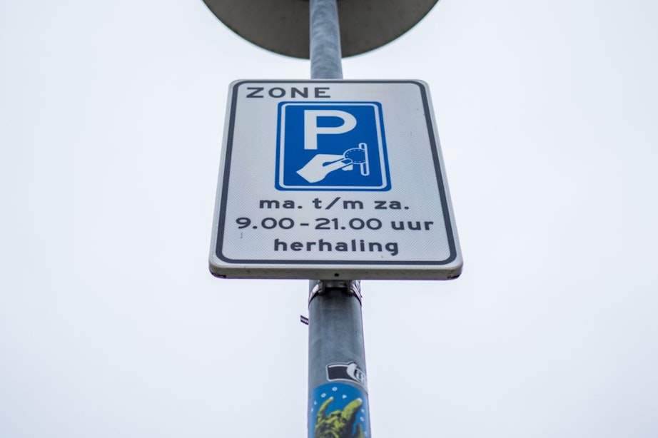 Waarom komt er eigenlijk een nieuw systeem voor parkeerkorting in Utrecht?