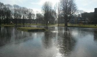 Eerste natuurijsbaan van Utrecht open