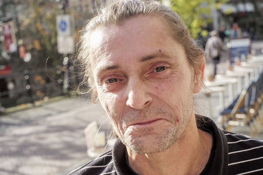 Utrecht volgens Straatnieuwsverkoper Marc Nijholt: ‘Ik stoor me aan de bedelaars in de stad’