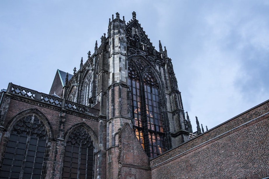 Persoon aangehouden voor plegen van vernielingen aan Utrechtse Domkerk