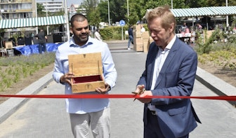 Nieuw stationsplein Overvecht feestelijk geopend na maanden van verbouwing