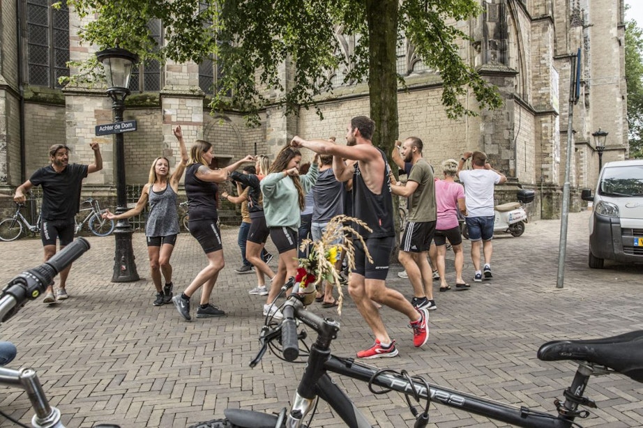 Groep Duitsers fietst 250 kilometer naar Utrecht om ‘gestolen fietsen’ terug te brengen