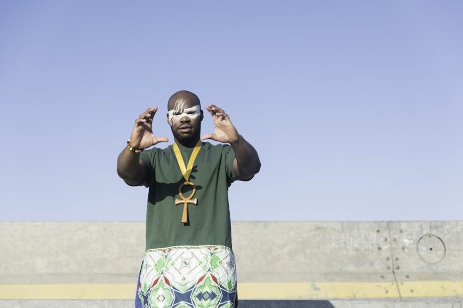 Utrechtse rapper Jermain Bridgewater op uitnodiging van VN naar Rwanda