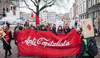 Demonstratie Rode Hesjes in Utrecht: ‘Het is genoeg geweest!’