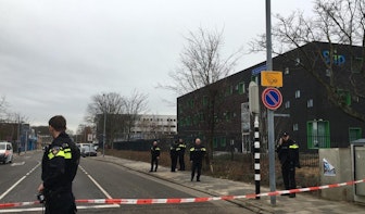 Middelbare school aan Europalaan ontruimd na telefonische bedreiging; Verdachte aangehouden