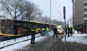 Tien gewonden bij ongeluk met bussen op de Rubenslaan