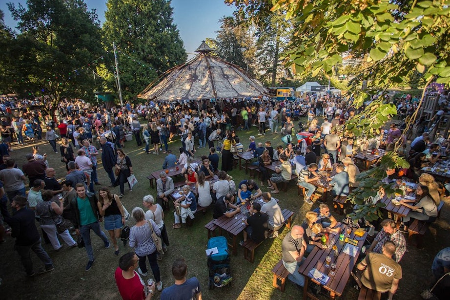 Nieuw bier- en wijnfestival in Park Oog in Al