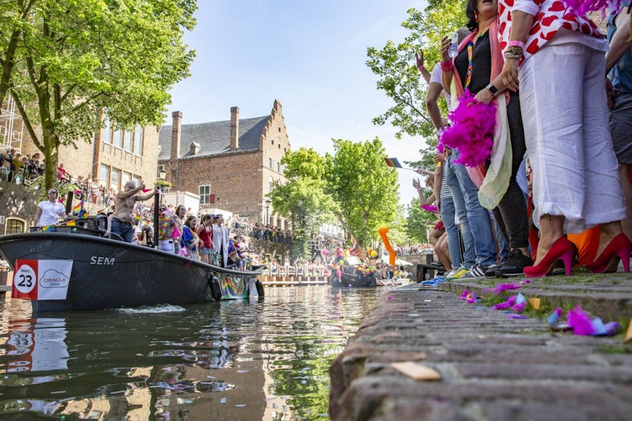 Foto’s: Zonnige derde editie van de Utrecht Canal Pride