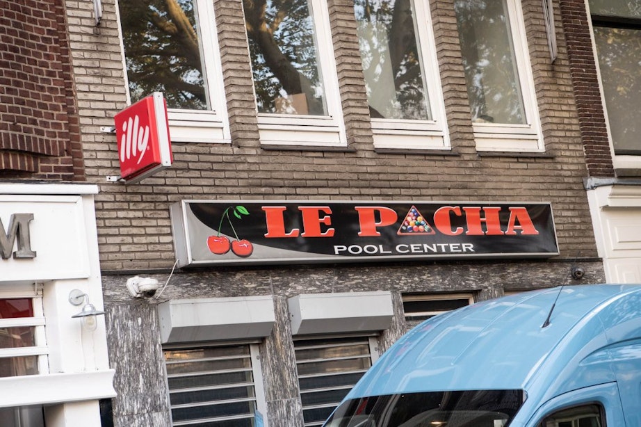 Utrechtse burgemeester sluit poolcentrum Le Pacha vanwege illegaal gokken