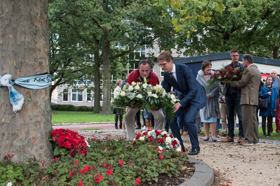 Slachtofferhulp Nederland staat stil bij aanslag 24 Oktoberplein