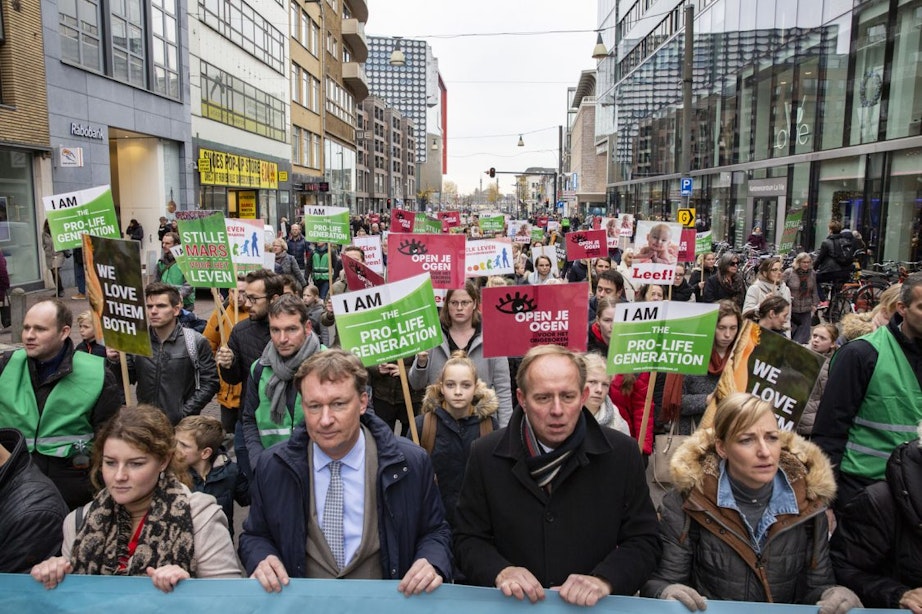 Duizenden anti-abortusdemonstranten in Utrecht