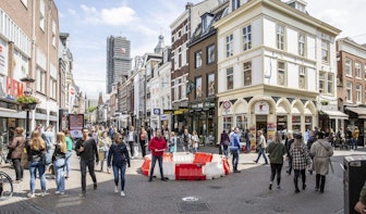 Bezoekers moeten wennen aan nieuwe regels Utrechtse binnenstad