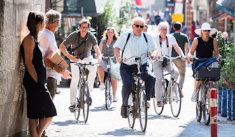 Burgemeester Jan van Zanen neemt met fietstocht afscheid van Utrecht