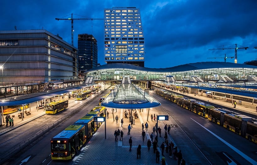 NS schaalt dienstregeling af door corona: ook minder treinen van en naar Utrecht