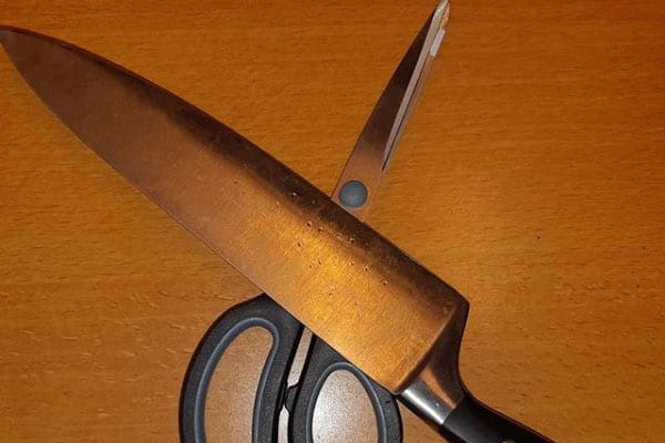Zakkenrollers en een verwarde vrouw met een mes; Utrechtse politie grijpt in