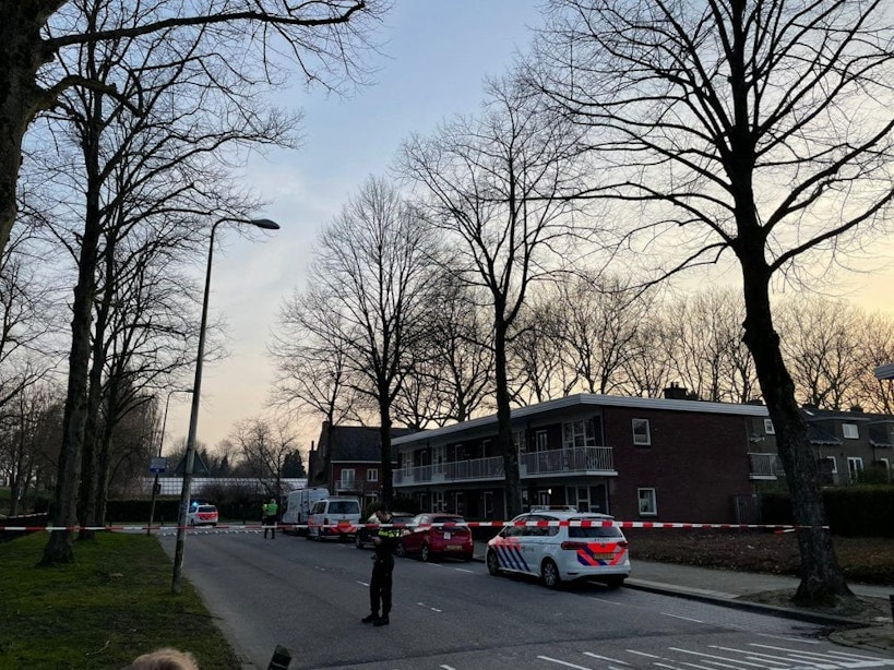 Politie lost waarschuwingsschot bij arrestatie op de Koningsweg in Utrecht