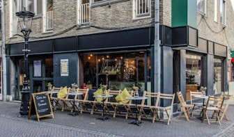 Corona nekt Lewis Book Café in centrum van Utrecht