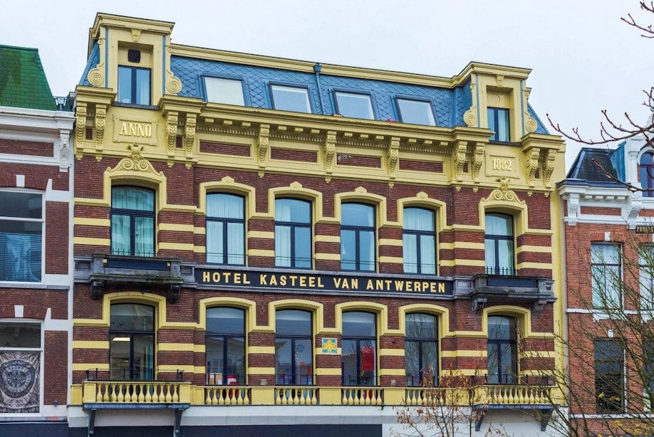Verdwenen horeca: Hotel Kasteel van Antwerpen aan de Oudegracht