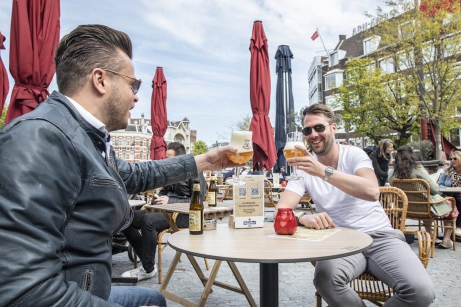 D66 Utrecht pleit voor openbare terrassen in de stad: ’Openbare ruimte is van iedereen’