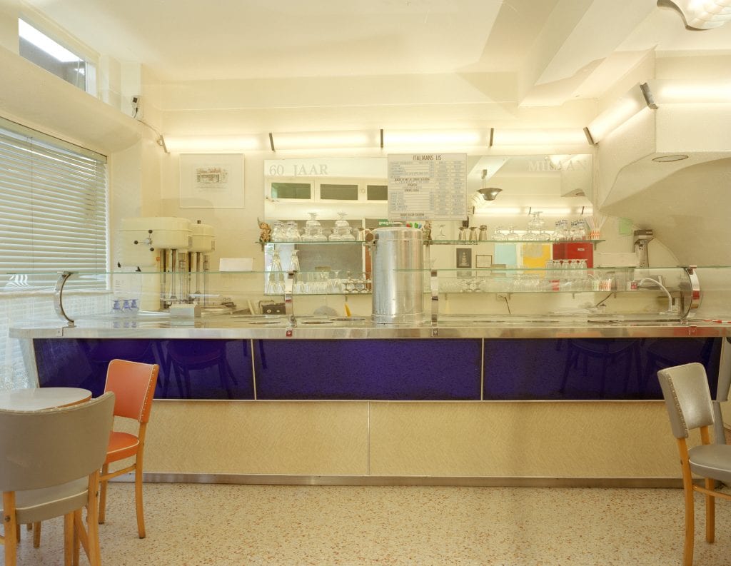 Verdwenen horeca: IJssalon Milaan aan de Amsterdamsestraatweg