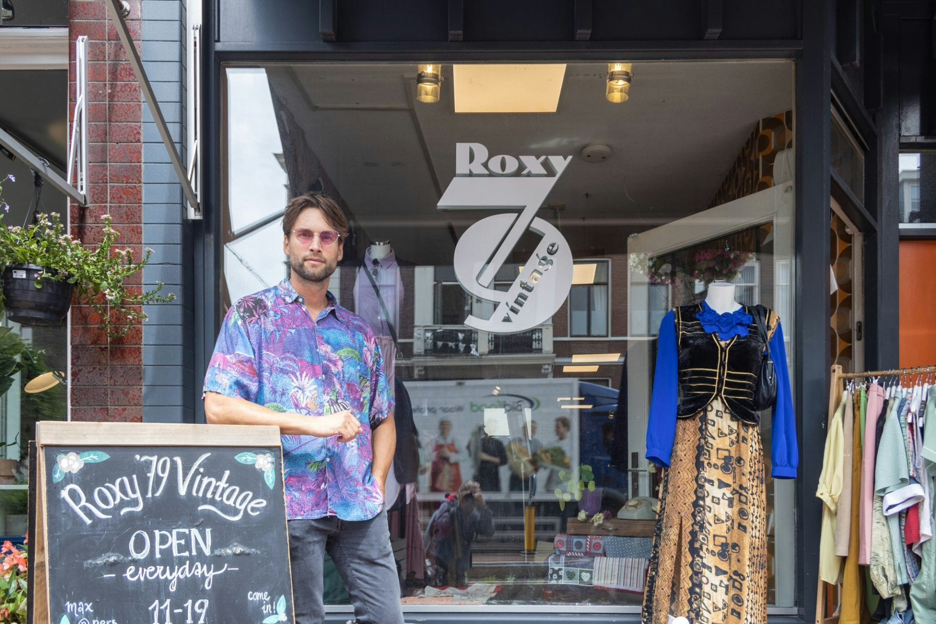 Durf Ecologie Wig Op bezoek bij: Vintage kledingwinkel Roxy '79 aan de Nachtegaalstraat in  Utrecht