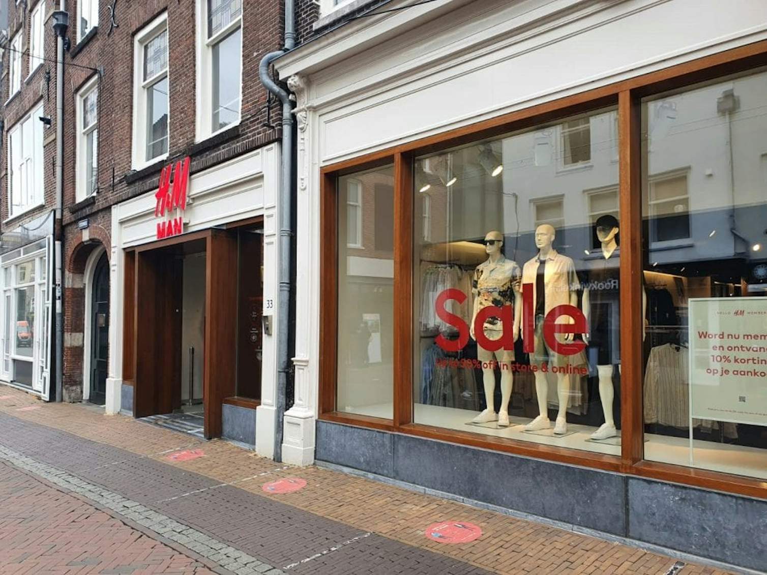 Twee Utrechtse vestigingen van H&M