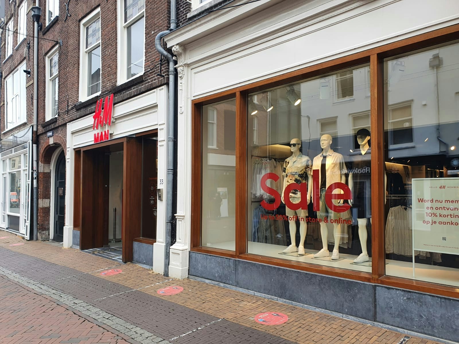 Blauw Uitgebreid Mening Twee Utrechtse vestigingen van H&M dicht
